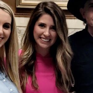 Meet your Posher, Victoria